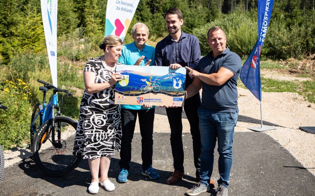 Obce Šumiac a Telgárt spojila nová bezpečná cyklistická trasa