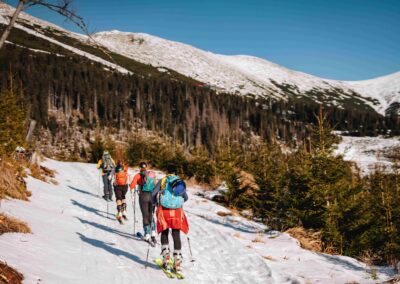 Jarné prázdniny v Banskobystrickom kraji: hory, zážitky, spoznávanie a inšpirácia na každom kroku 