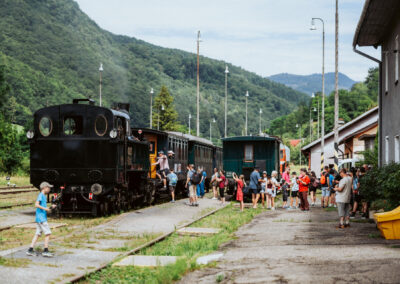 Legendárna zubačka oslavuje 130 rokov. Horehronie a Gemer spojí výnimočná jazda parného vlaku.